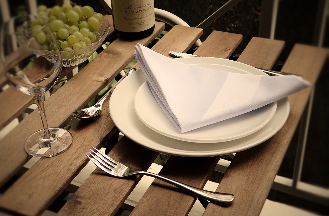 Glass - Chinaware - Cutlery - Kitchen equipment - Table and Chairs - Table linen